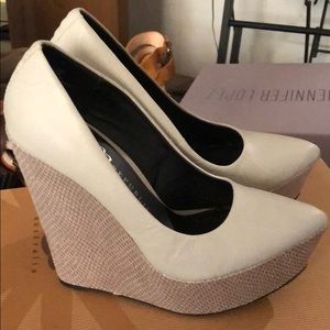 Gray Rock & Republic Wedge